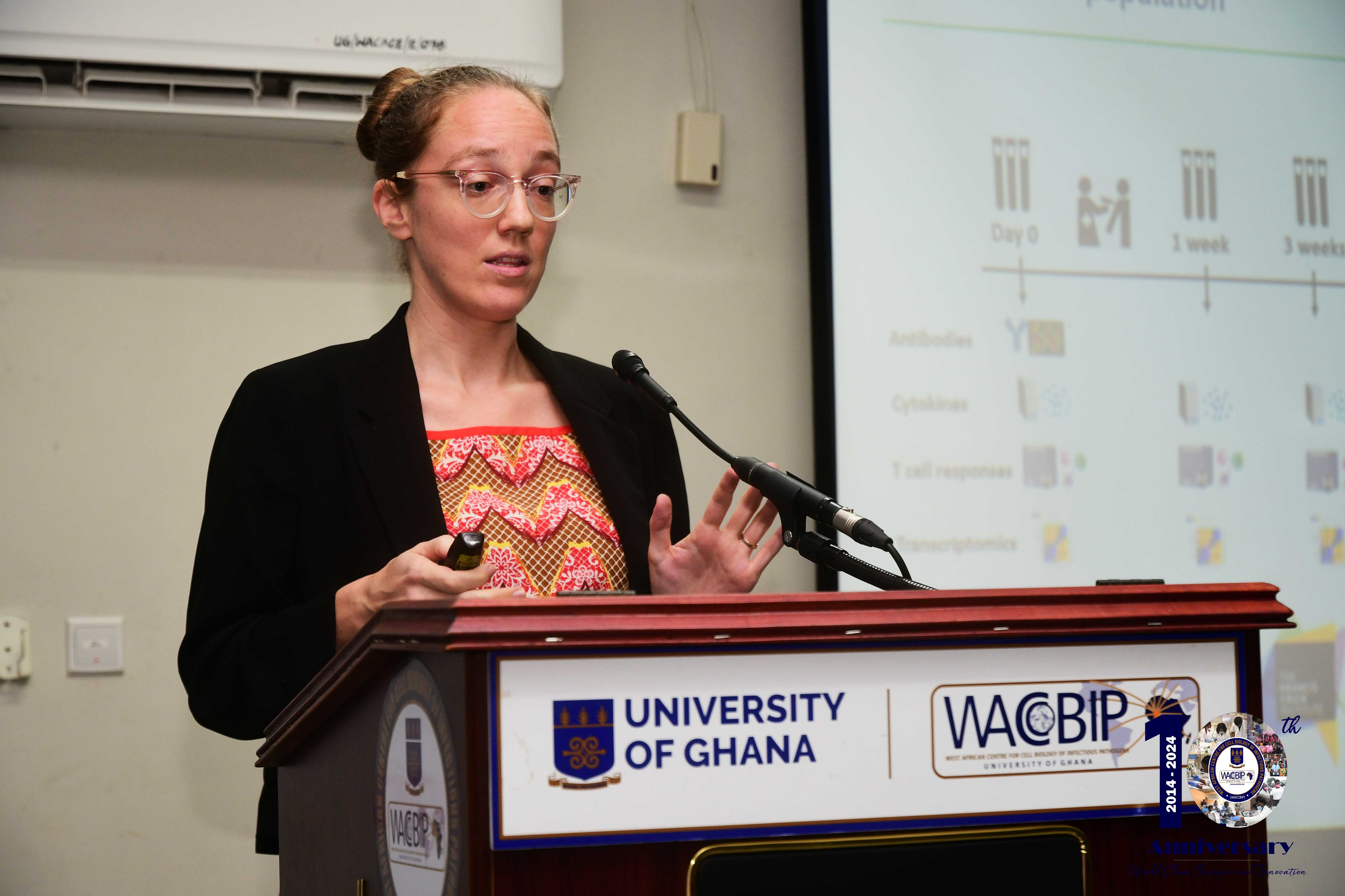 Dr. Eliza Kwesi-Maliepaard, Research Scientist from Yemaachi Biotech presenting at the forum